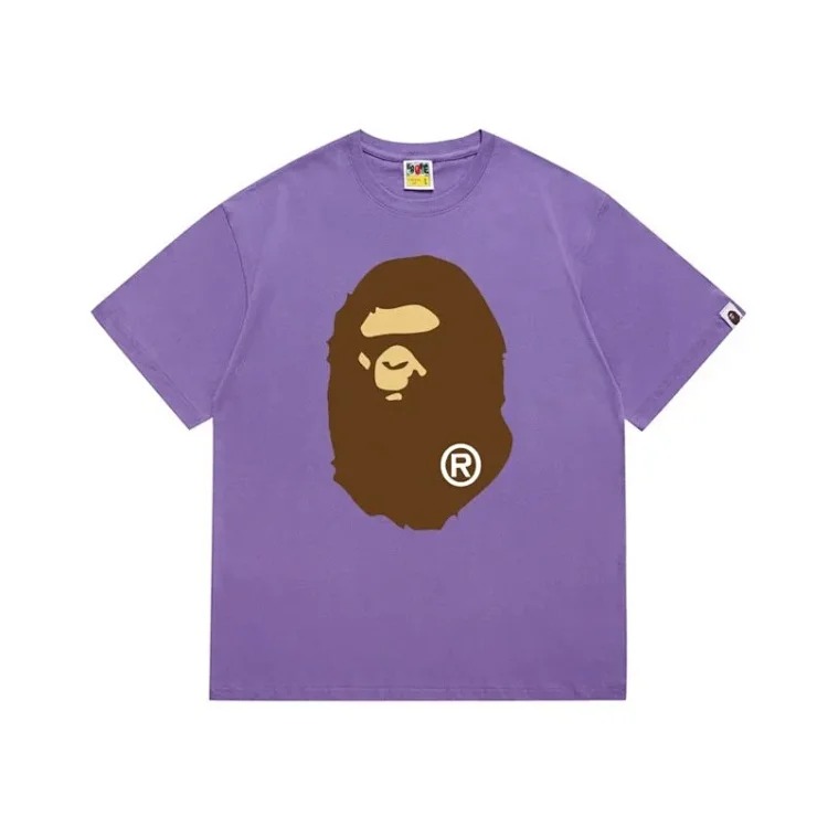 A BATÓHING AÓPE T-shirt