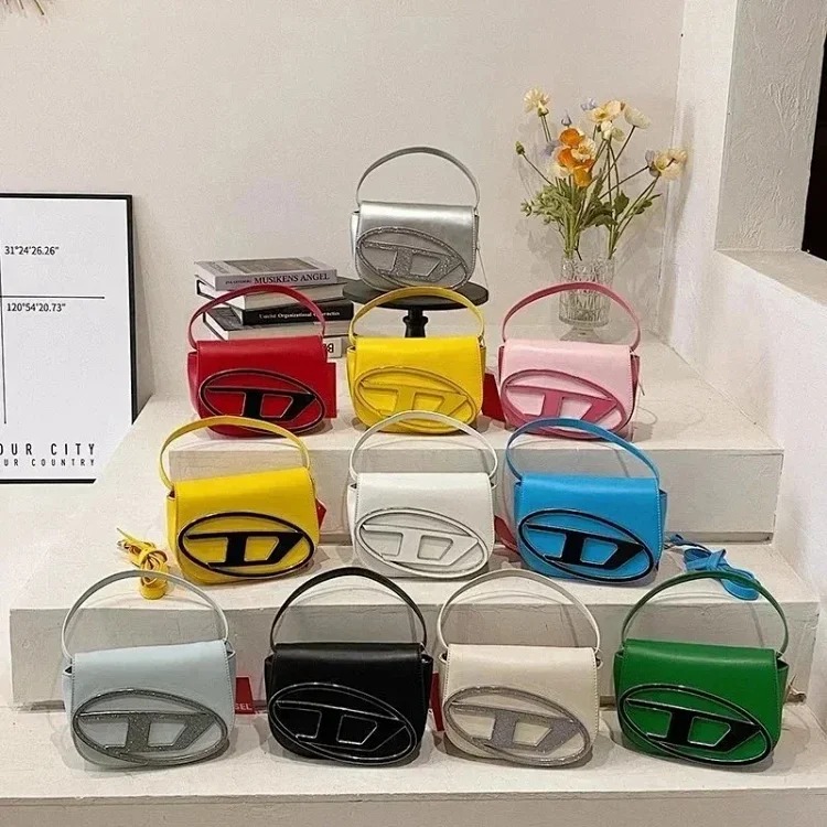 Exquisite fashion crossbody bag