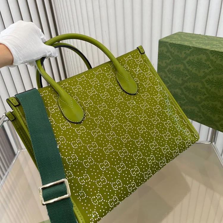 G fashion bag