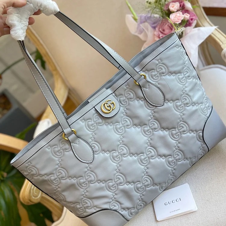 G fashion bag