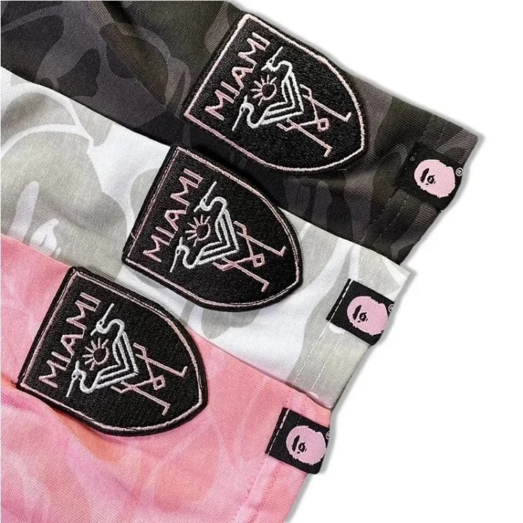Be short-sleeved T-shirt