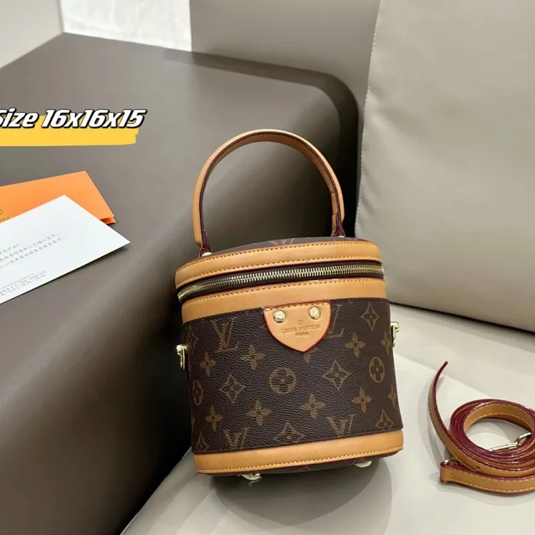 Trendy and fashionable versatile backpack-004