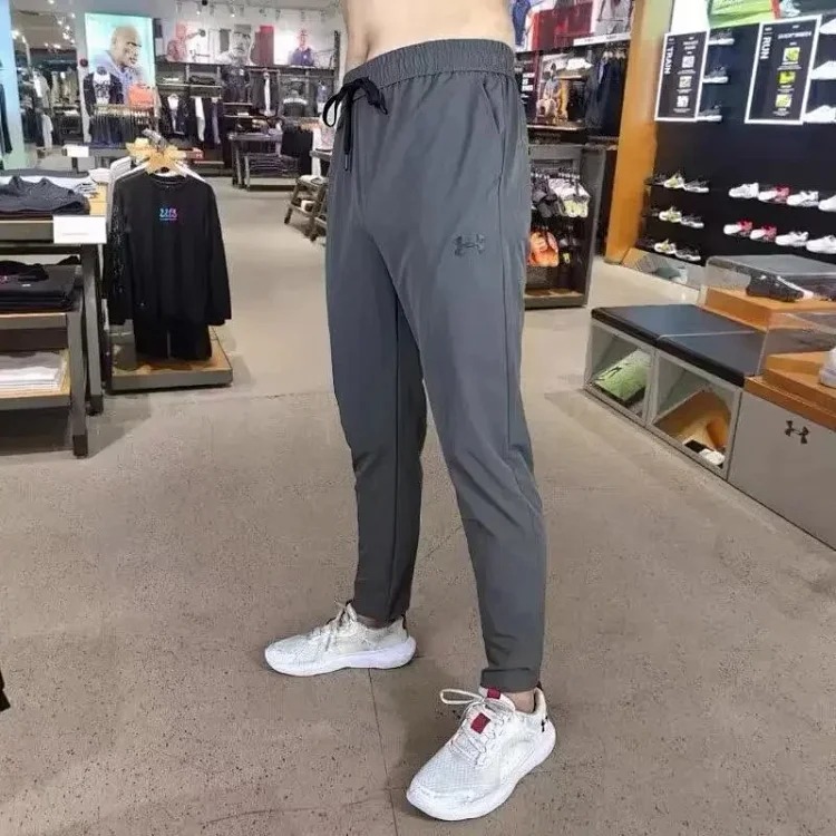 Youth of sweatpants (returns and exchanges are not supported unless there are quality issues)