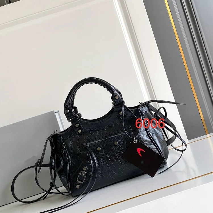 Storico bowling bag retro versatile rivet biker bag sweet cool shoulder crossbody bag women's bag