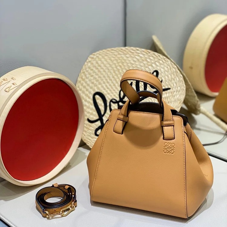 L fashion bag