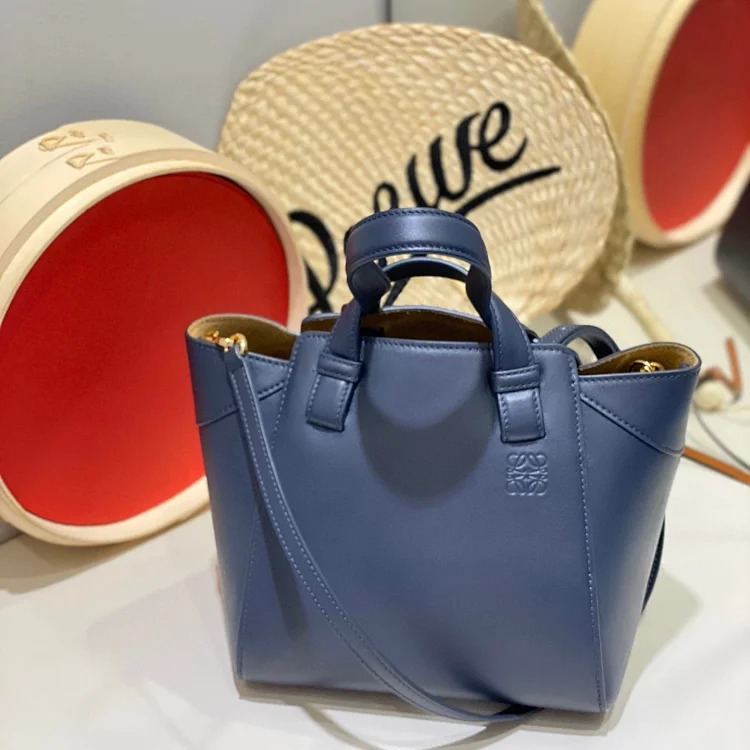 L fashion bag