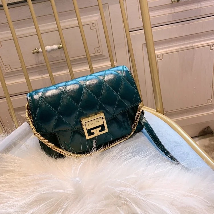 G fashion bag