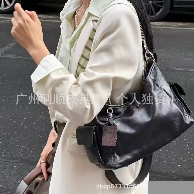 Louis Vuitton Guangzhou high-quality presbyopia carryall bb black warrior genuine sheepskin tote women's underarm bag chain shoulder crossbody