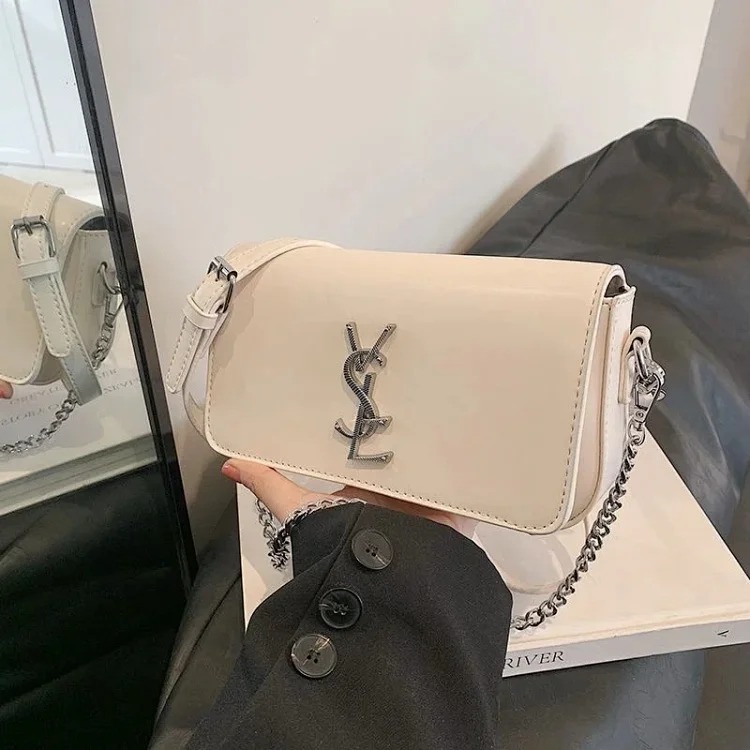 This year's popular bags, women's small square bags, simple new styles, 2024 popular lightweight single shoulder crossbody bags for women with good looks image 4