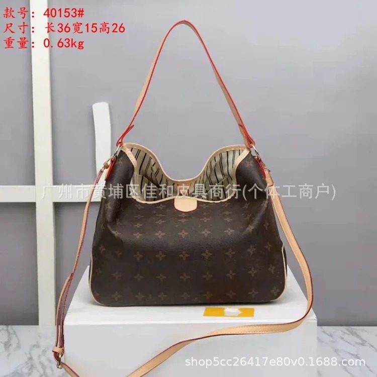Louis Vuitton Cross-border popular fashion presbyopia commuter tote bag women's new large capacity single shoulder crossbody bag armpit large bag
