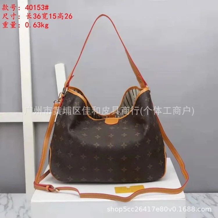 Louis Vuitton Cross-border popular fashion presbyopia commuter tote bag women's new large capacity single shoulder crossbody bag armpit large bag