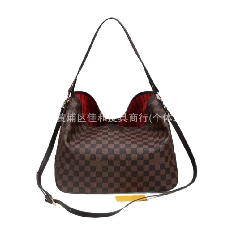 Louis Vuitton Cross-border popular fashion presbyopia commuter tote bag women's new large capacity single shoulder crossbody bag armpit large bag
