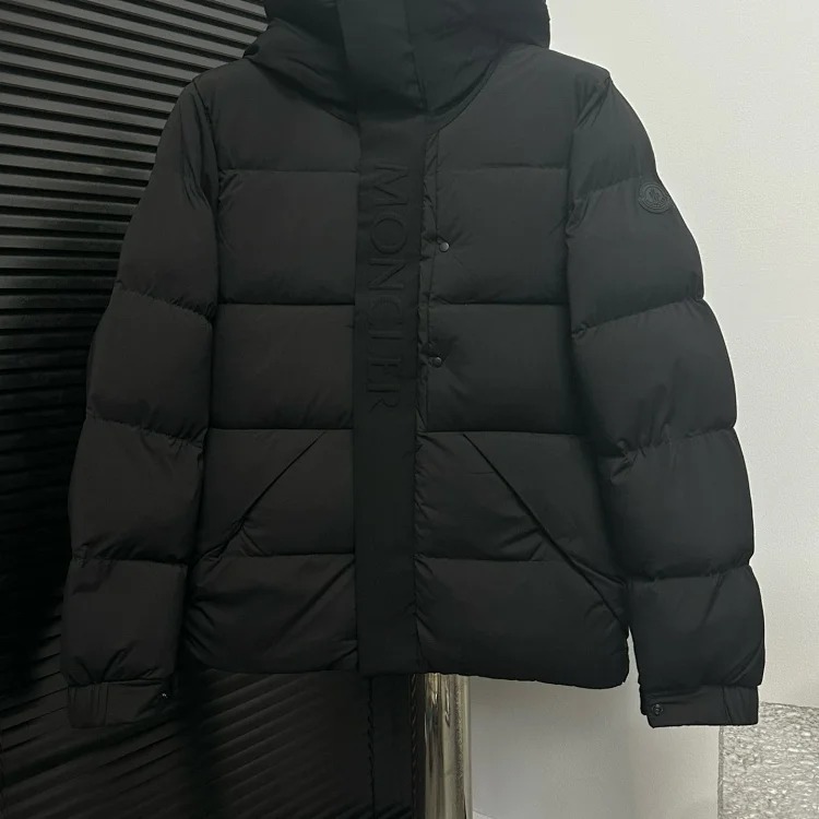 A1MG mouthed down jacket