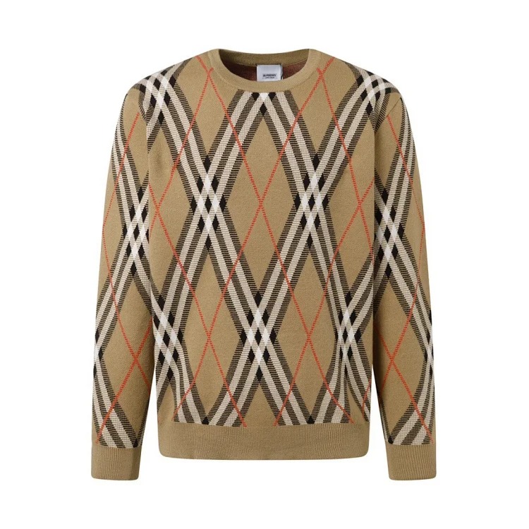 Fashion and versatile sweaters for autumn and winter