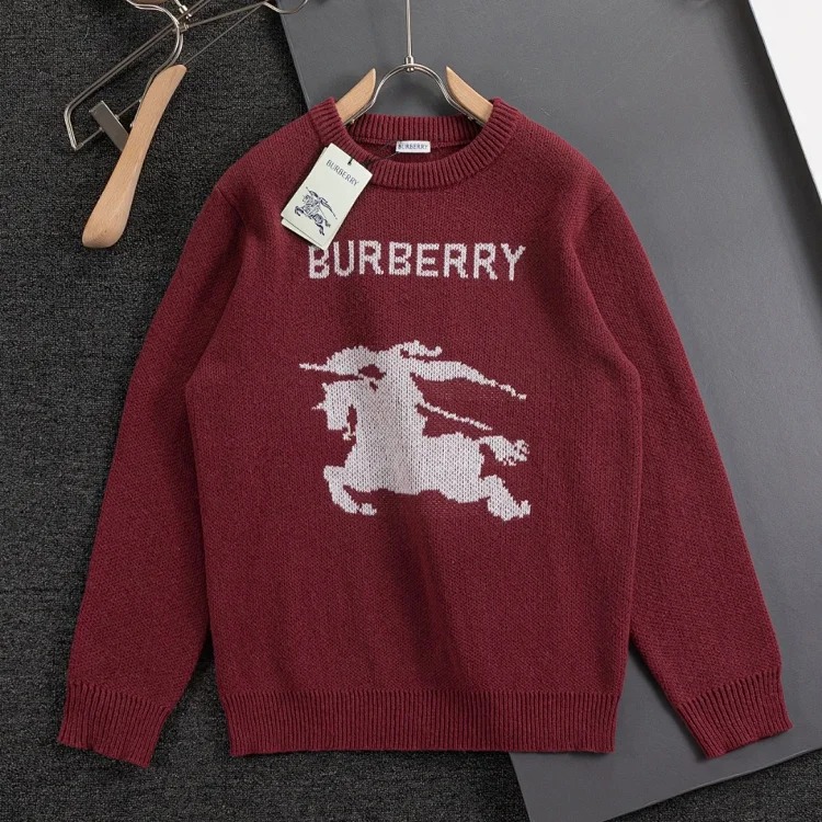 Fashion and versatile sweaters for autumn and winter
