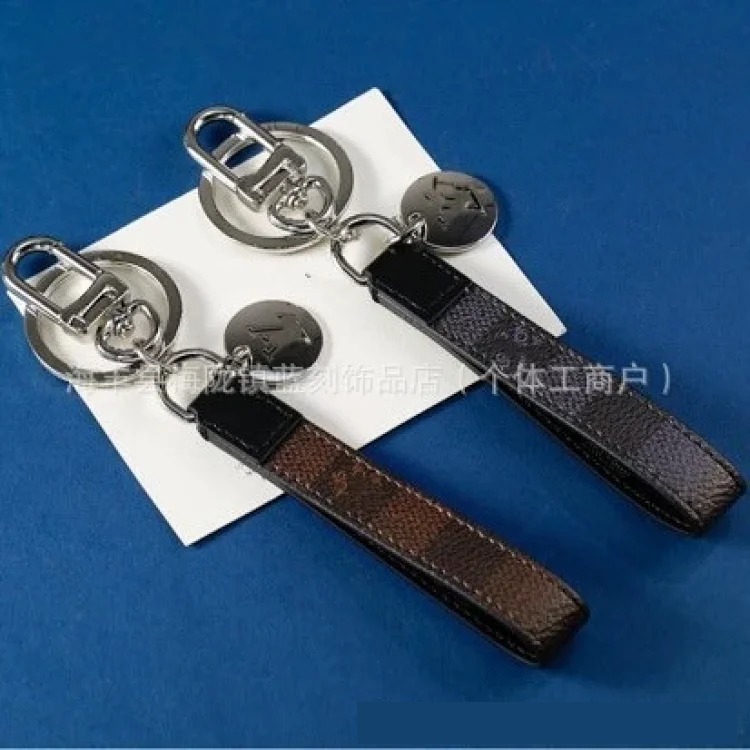Wholesale car keychain leather plaid leather creative pendant leather rope accessories home multi-functional pendant