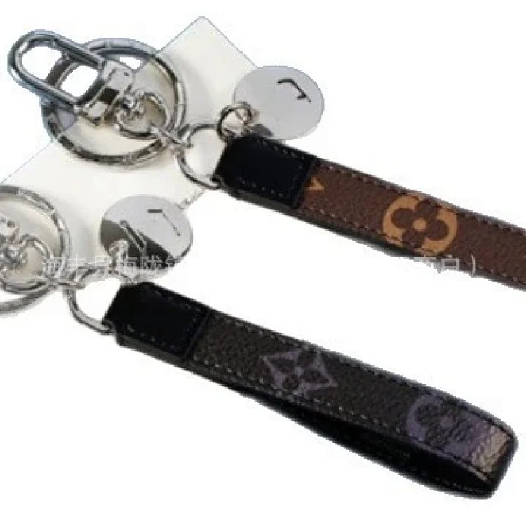 Wholesale car keychain leather plaid leather creative pendant leather rope accessories home multi-functional pendant