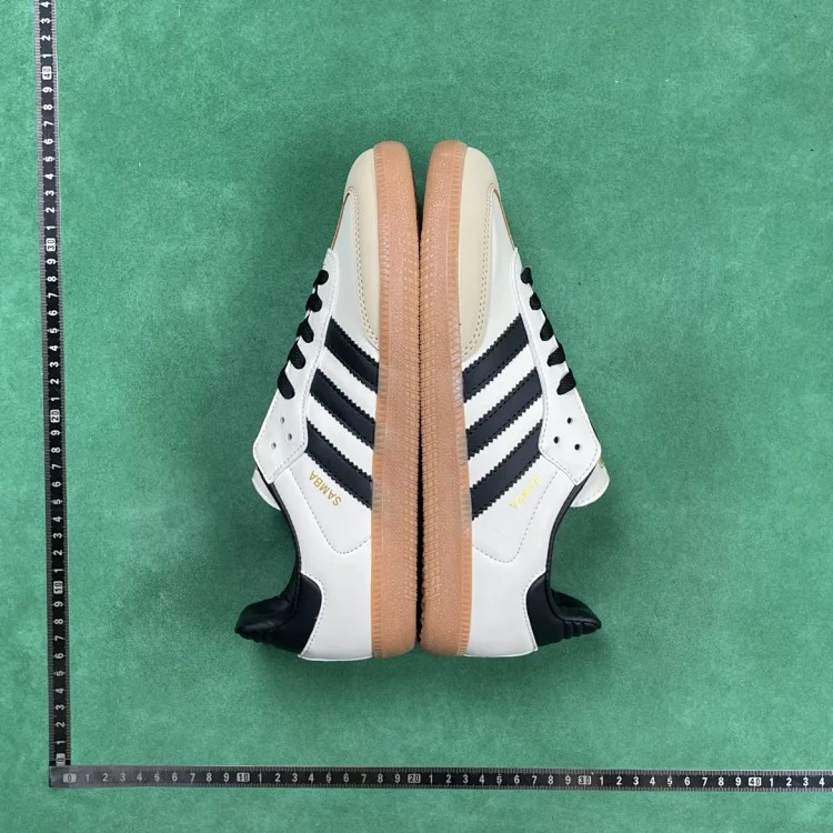 6BD comfortable and versatile low-top sneakers