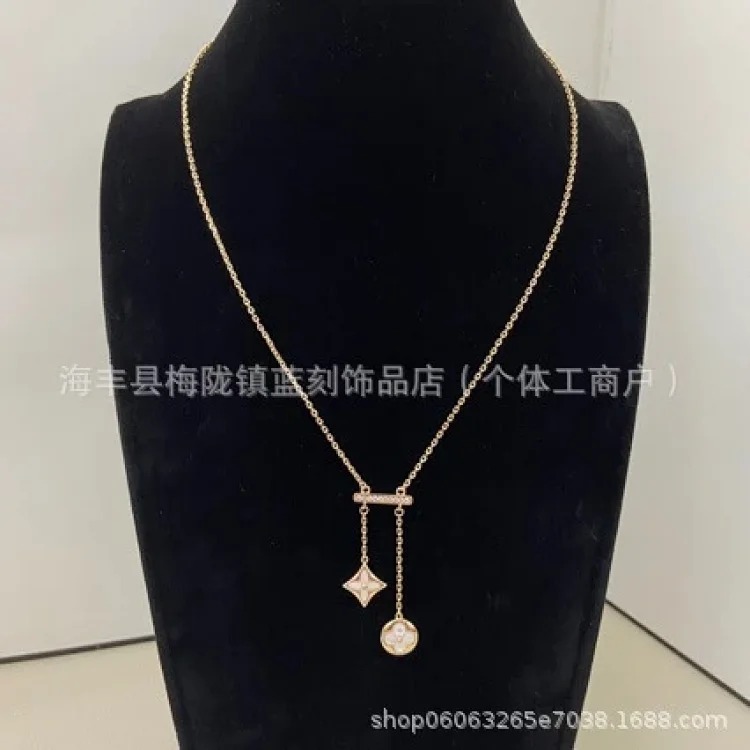 High version N diamond-encrusted mother-of-pearl round flower tassel necklace, rhombus shape, various styles, and clavicle chain wholesale