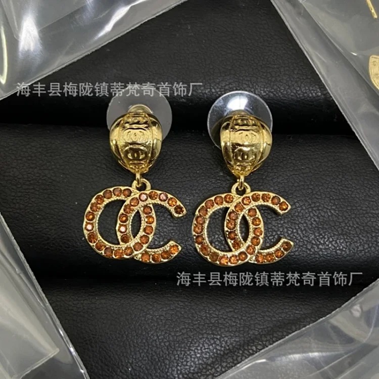 Chanel 25C new high small fragrant style earrings for women European and American love double C retro small fragrant earrings silver needle pearl earrings