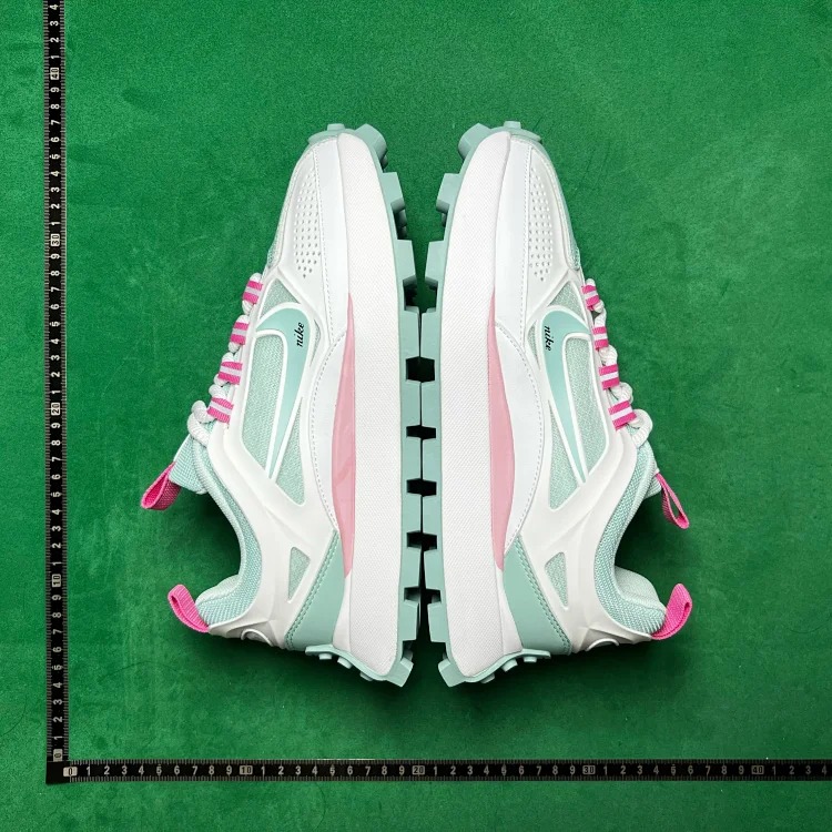 Shock-absorbing, non-slip, wear-resistant, breathable and lightweight training shoes B1D image 4