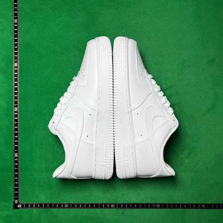 F retro style wear-resistant low-cut sneakers G1D