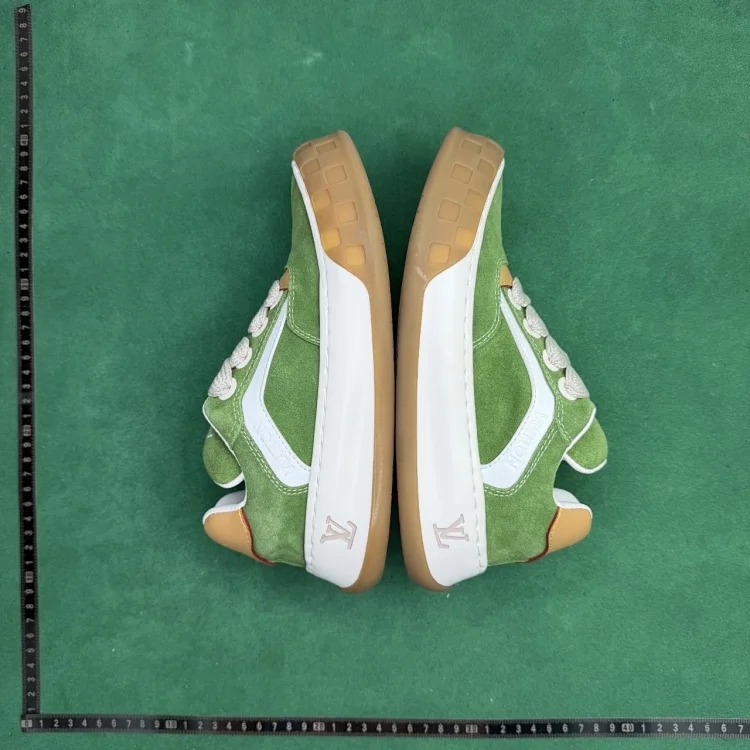 (Customized models ship in 3-7 days) Suede calfskin lace-up round toe low-top sneakers TT 0