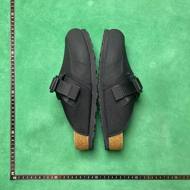 BD2 corner retro anti-wear toe slippers