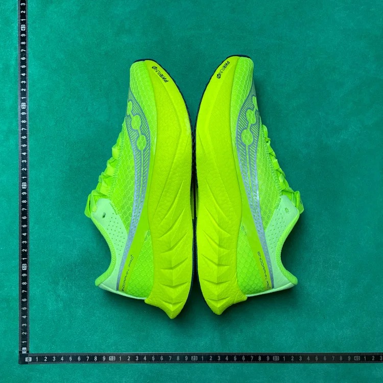 B6D comfortable, wear-resistant, breathable, supportive and balanced low-cut running shoes image 3