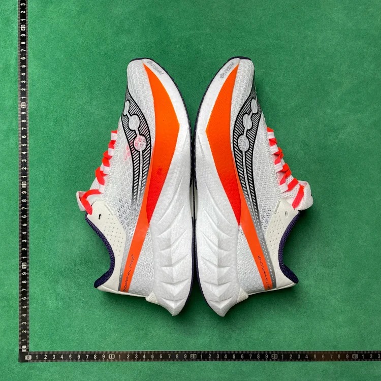 B6D comfortable, wear-resistant, breathable, supportive and balanced low-cut running shoes image 6