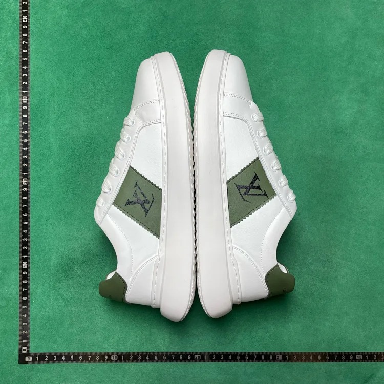 BD9 fashionable, versatile, comfortable and lightweight sneakers
