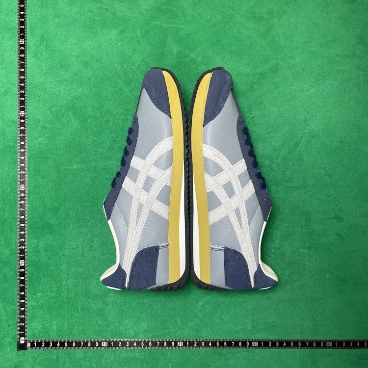 Comfortable low-cut lifestyle shoes B2D image 4