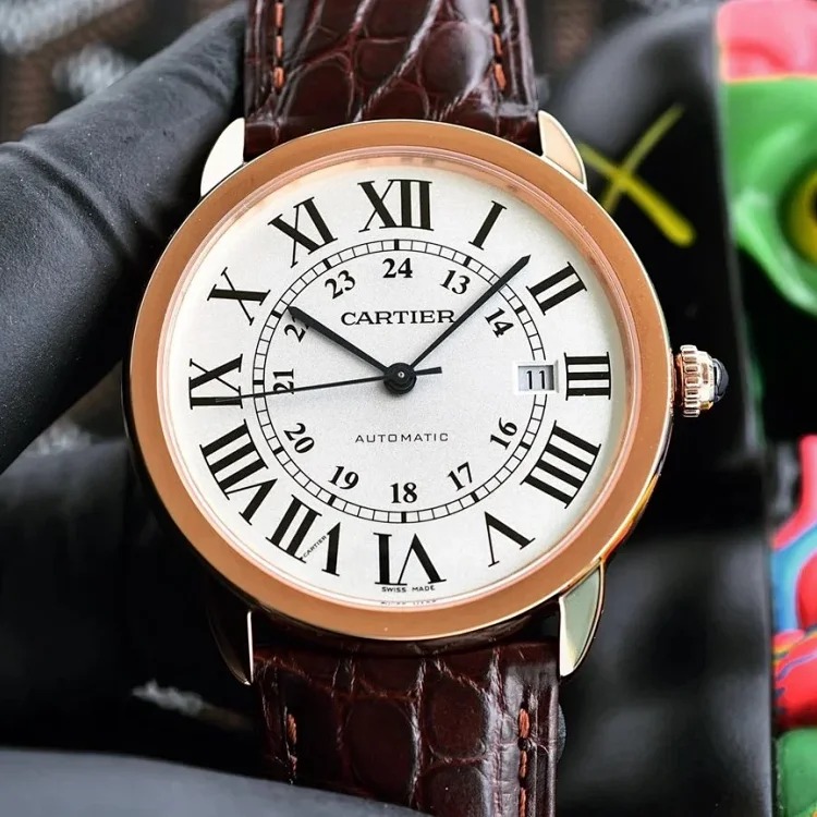 M3￥750 fashionable and versatile watch