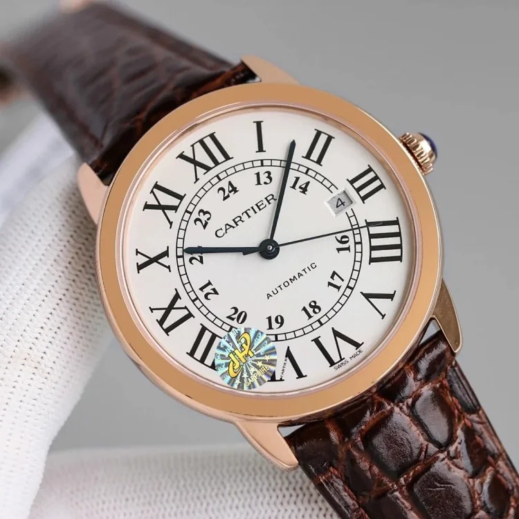 M3￥750 fashionable and versatile watch