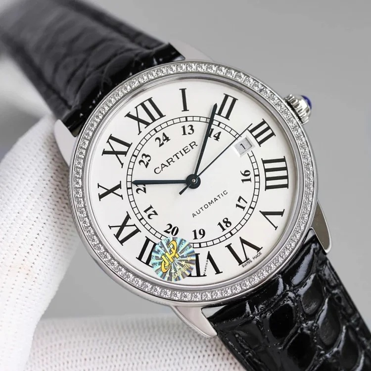 M3￥750 fashionable and versatile watch