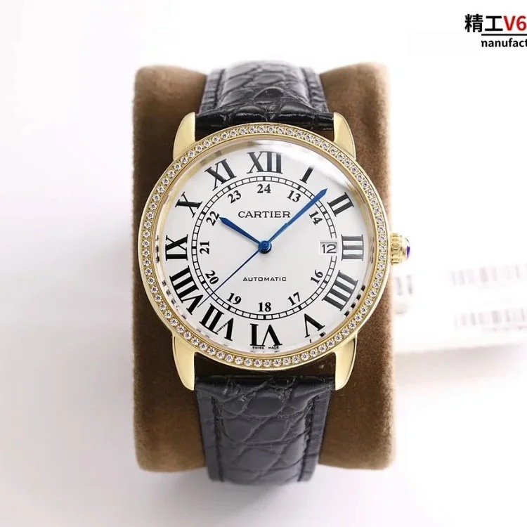 M3￥750 fashionable and versatile watch