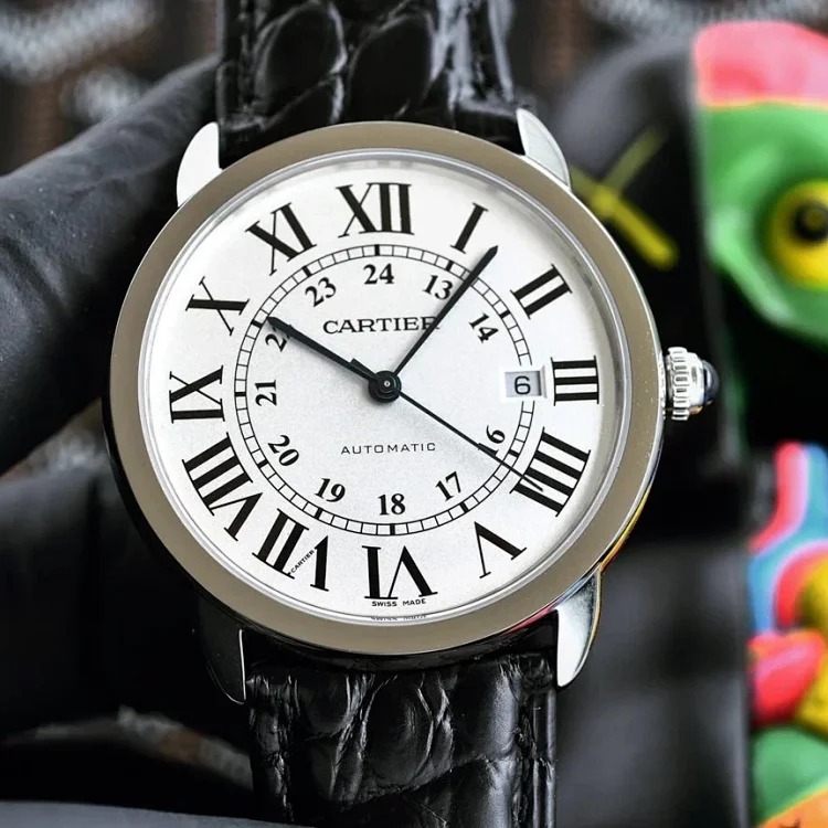 M3￥750 fashionable and versatile watch