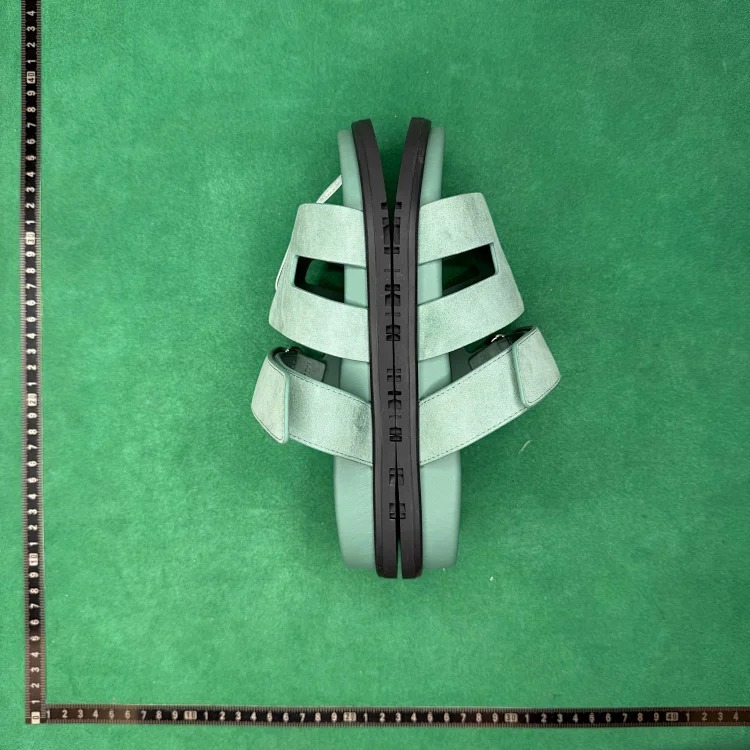 (Customized models are shipped in 3-7 days) Calfskin round toe open toe slippers TT 0 image 4