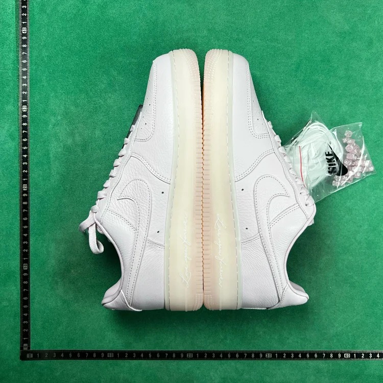 Max of comfortable and versatile low-cut sneakers Ak4 image 3