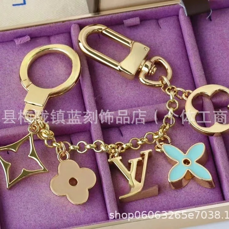 Trendy Titanium Steel Metal Bag Pendant Leather Round Key Pendant Car Keychain
