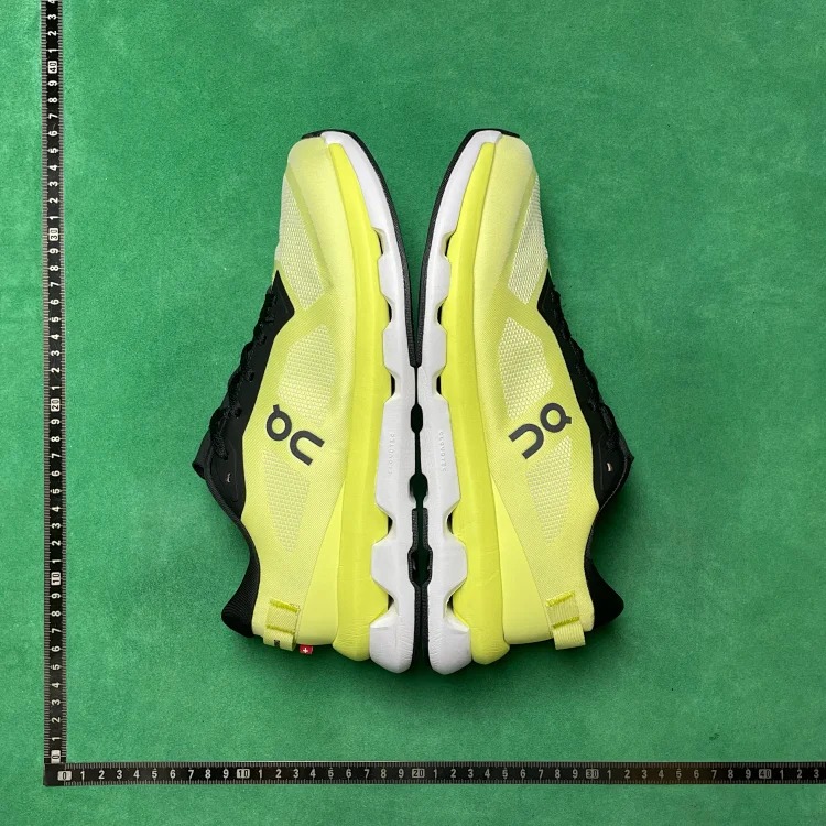 B3D comfortable soft polyester breathable low top running shoes image 5