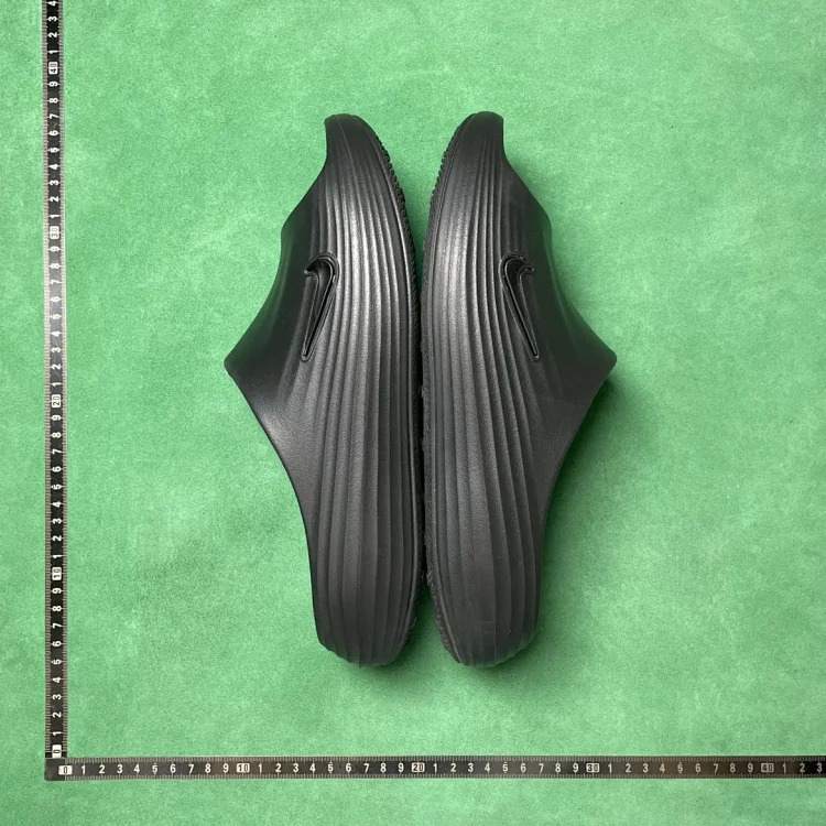 6BD fashionable and comfortable anti-slip and anti-wear slippers