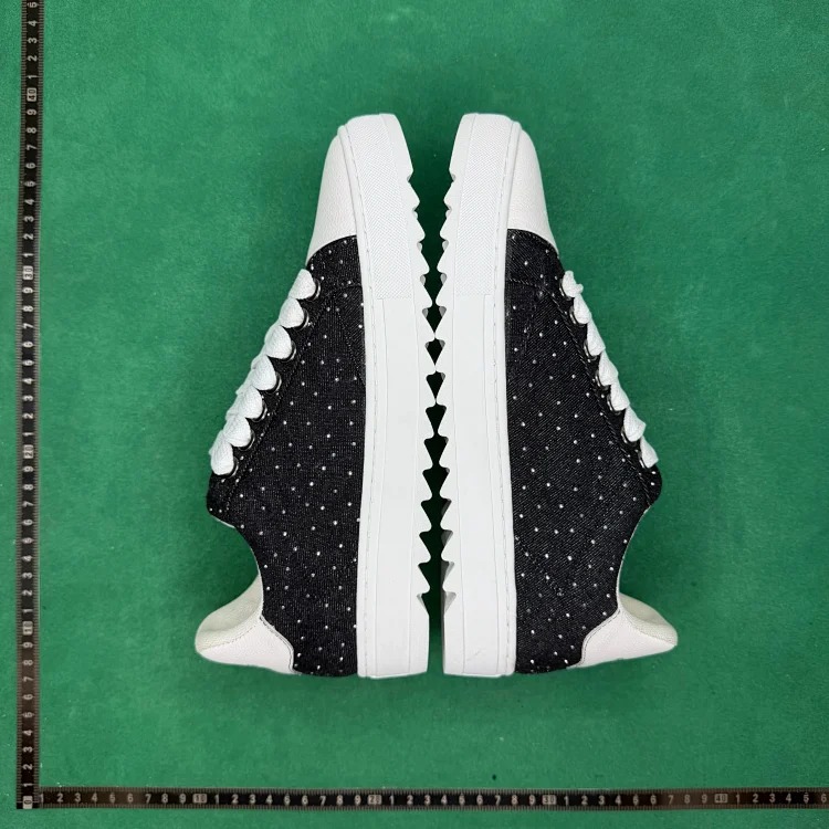 Leather lace-up low-top fashion sneakers T9T image 3