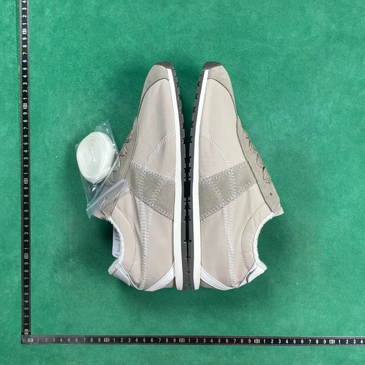B3D comfortable, fashionable, non-slip, wear-resistant, low-cut lifestyle shoes image 5