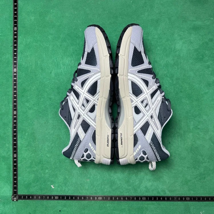 PB 8 couple casual shoes image 3