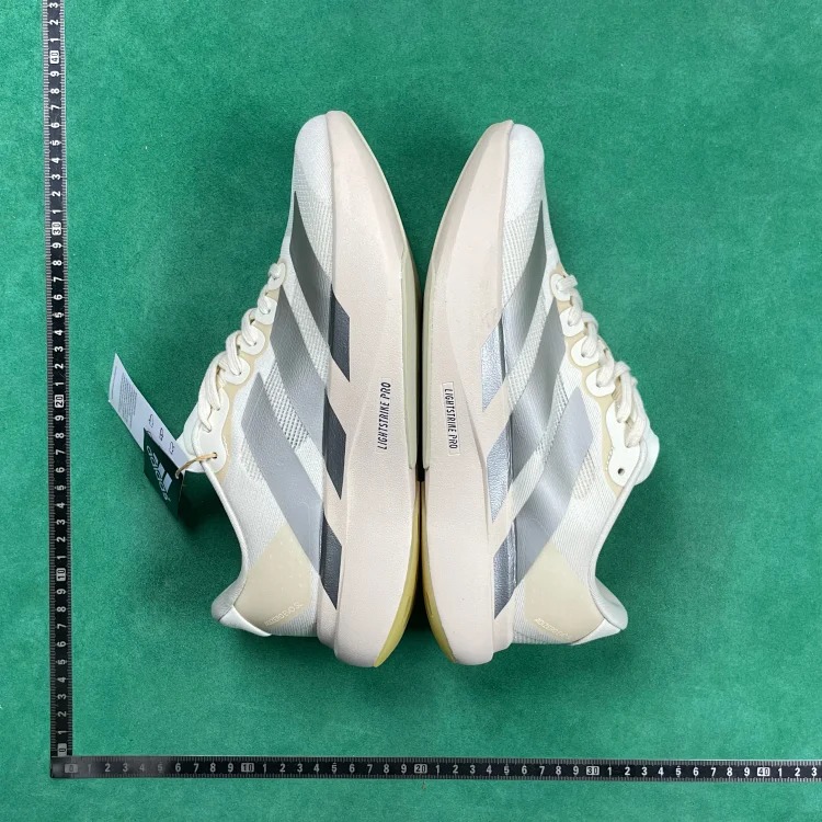 B0D comfortable, versatile and wear-resistant low-top casual racing running shoes image 6