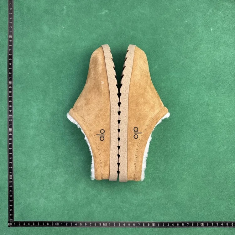 (Customized models are shipped in 3-7 days) TT2 comfortable and simple anti-wear and anti-slip toe-cap slippers