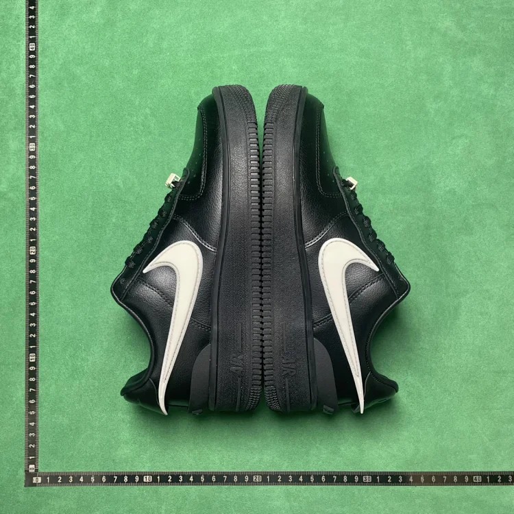 9BD comfortable non-slip low-cut sneakers