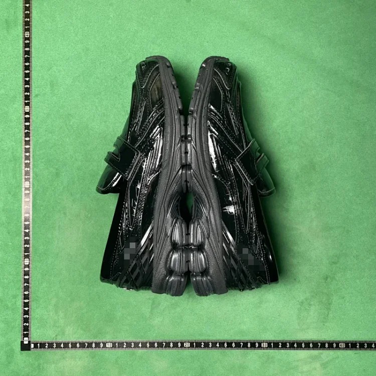 Soft and comfortable low-cut loafers B4D