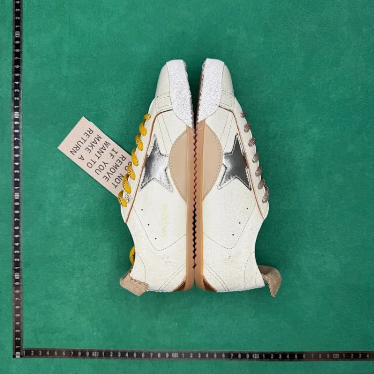 (Customized models are shipped within 3-7 days) Round toe lace-up thin-soled shoes TT4